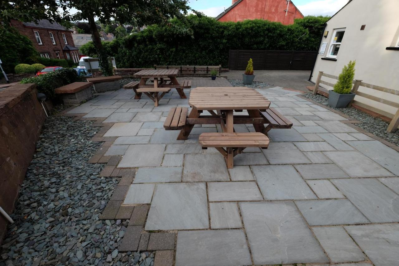 Wayfarers Independent Hostel Penrith Exterior foto